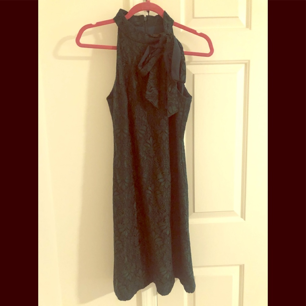 Vince Camuto Green Lace Dress